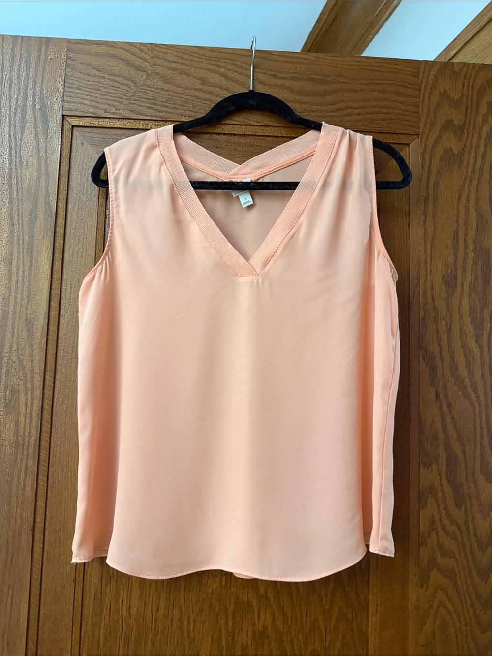 Worthington Peach V-Neck Sleeveless Camisole